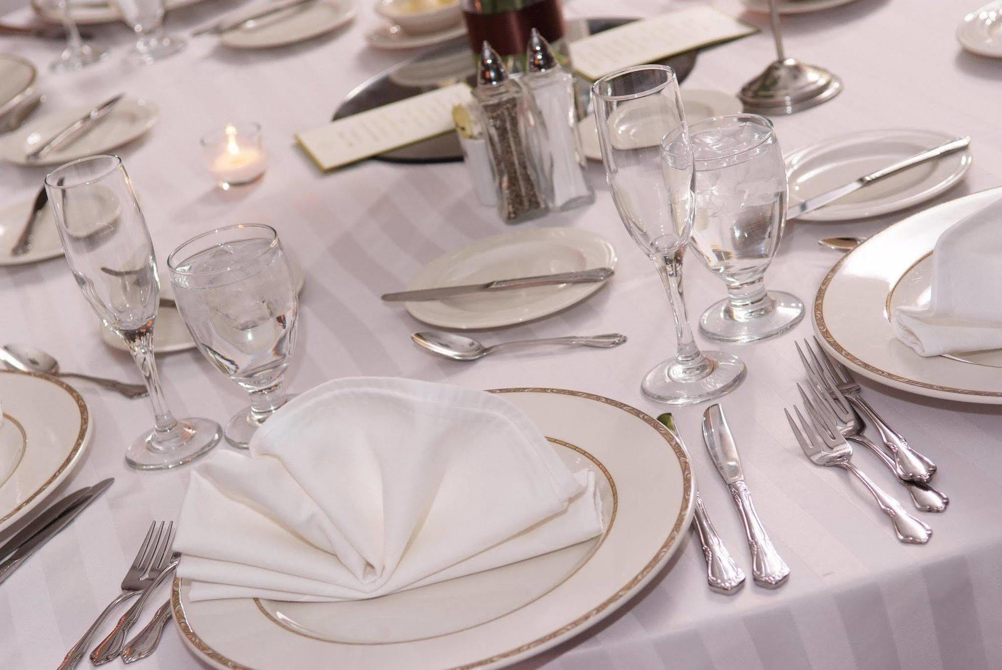 Doubletree By Hilton Hotel Wilmington Restaurant bilde
